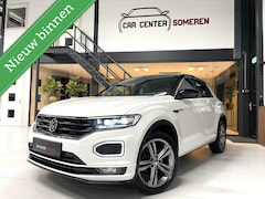 Volkswagen T-Roc - 1.5 TSI 2x R-Line/ Camera/ CarPlay/ Virtual Dashboard