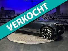 Volvo XC90 - 2.0 T8 Plug-in hybrid AWD Plus Dark *Luchtvering*Pano*SurroundView