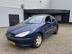 Peugeot 206 - 1.4 XT koppeling slipt