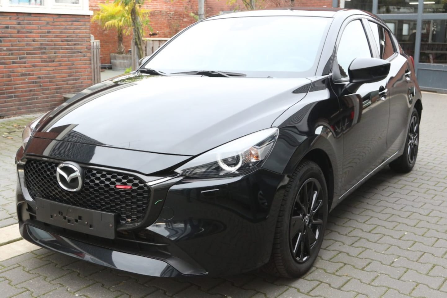 Mazda 2 Hybrid - e-SKYACTIV G 90 Mild HYBRID Homura - AutoWereld.nl