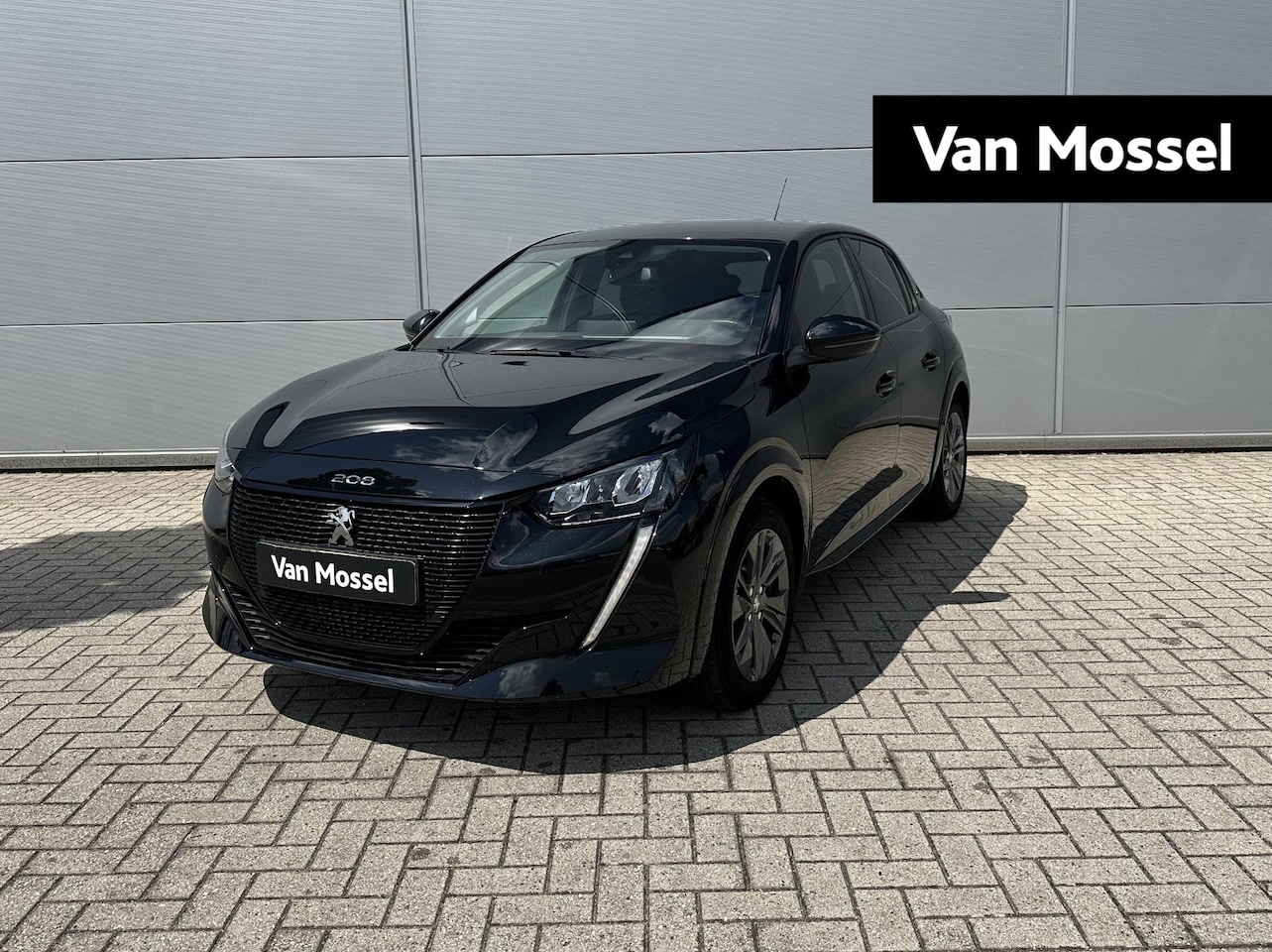 Peugeot e-208 - EV Allure 50 kWh | Camera | Cruise Control | Apple Carplay/Android Auto | Stoelverwarming - AutoWereld.nl