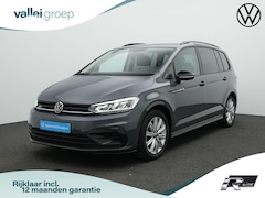 Volkswagen Touran - 7 pers. 1.5 TSI 150 pk DSG Highline / R-Line | Trekhaak | Achteruitrijcamera | Navigatie |