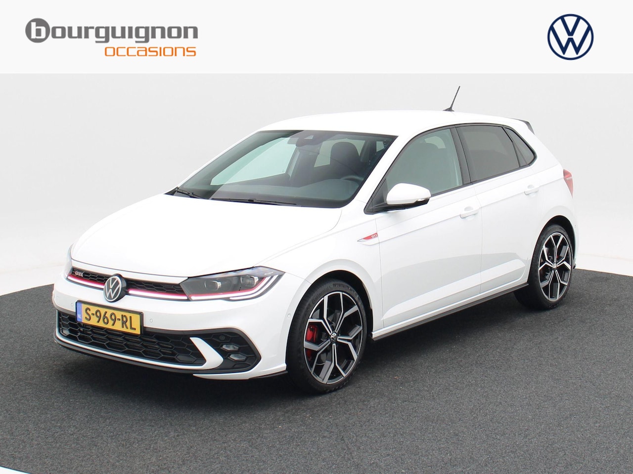 Volkswagen Polo - 2.0 TSi GTi 207 Pk Automaat | Full LED IQ | Adaptive Cruise | CarPlay | Climate Control | - AutoWereld.nl