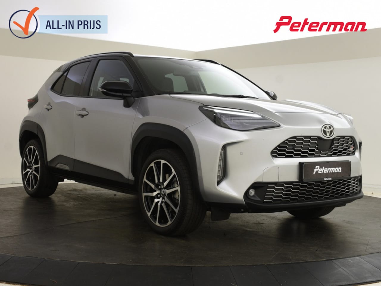 Toyota Yaris Cross - 1.5 Hybrid GR Sport | Stuur en Stoelverwarming | BLS | PDC V+A - AutoWereld.nl
