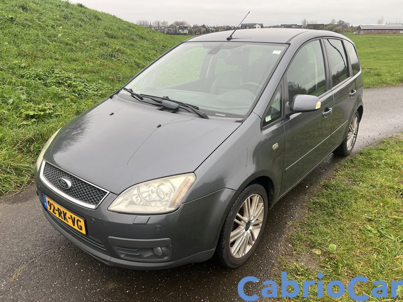 Ford Focus C-Max - 1.8-16V Ghia 1.8-16V Ghia - AutoWereld.nl