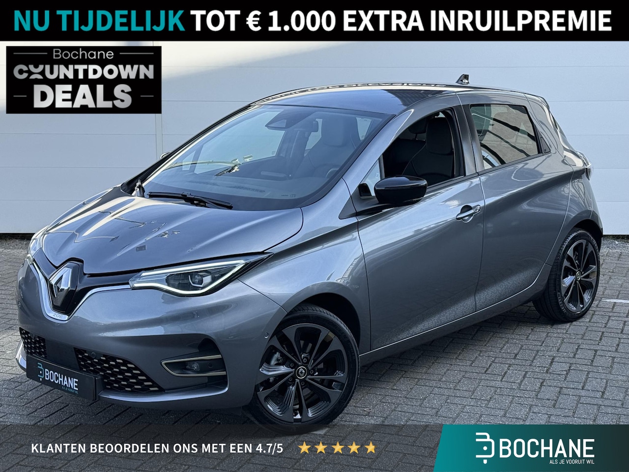 Renault Zoe - R135 Iconic 52 kWh (Koopaccu) (Hoge Instap) (SoH 99%) Snel laden | Navi | Camera | Stoelve - AutoWereld.nl