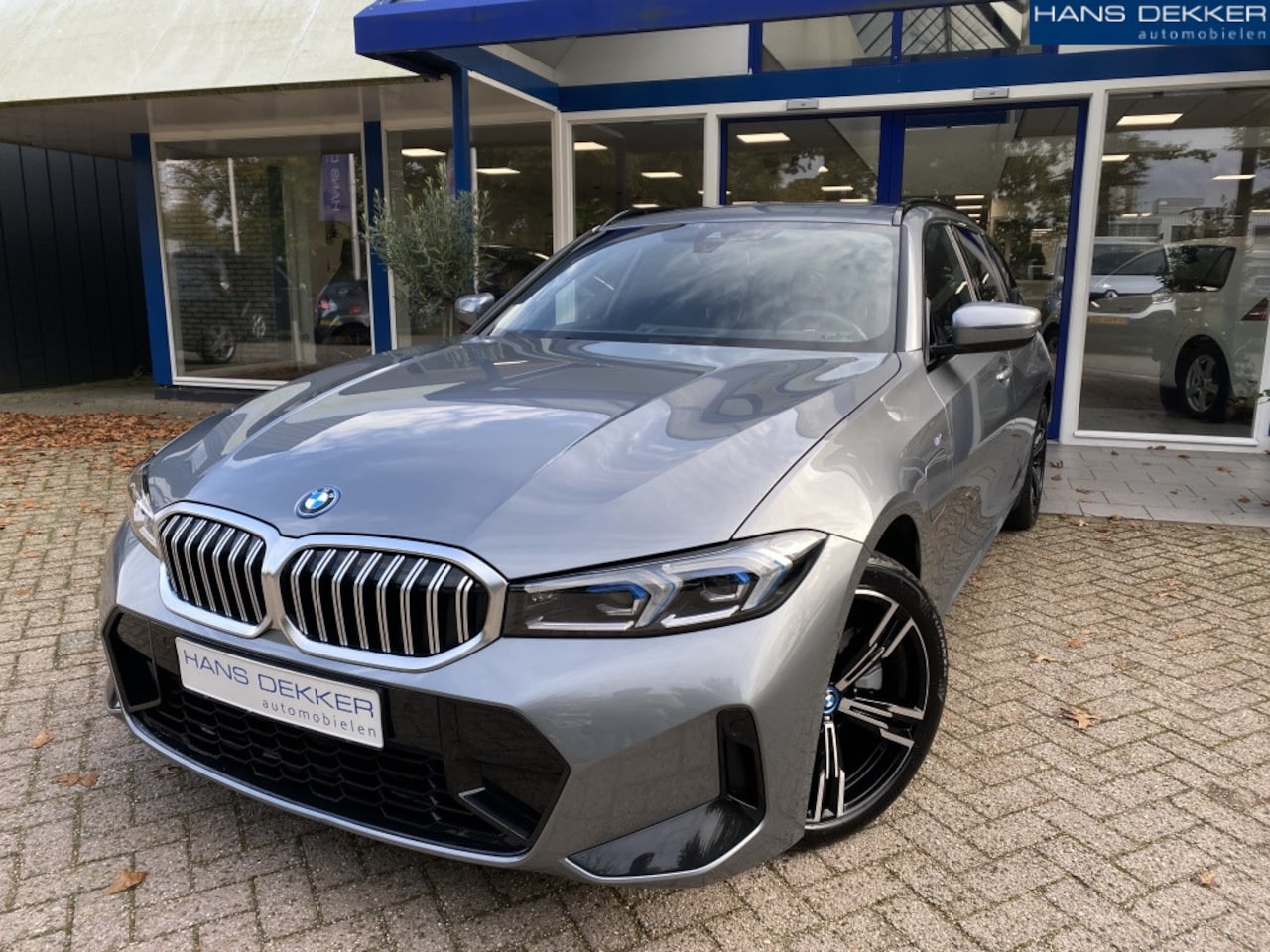 BMW 3-serie Touring - 320e 320e - AutoWereld.nl