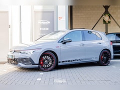 Volkswagen Golf Variant - 2.0 TSI GTI CLUBSPORT 45 EDITION| AKRAPOVIC | PANORAMADAK | HEAD-UP | KEYLESS | HARMAN-KAR