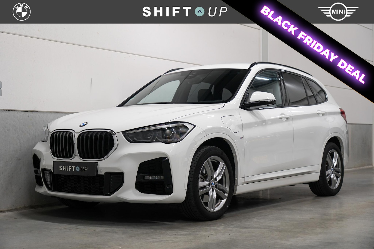 BMW X1 - xDrive25e M-Sport | Stoelverwarming | Trekhaak - AutoWereld.nl