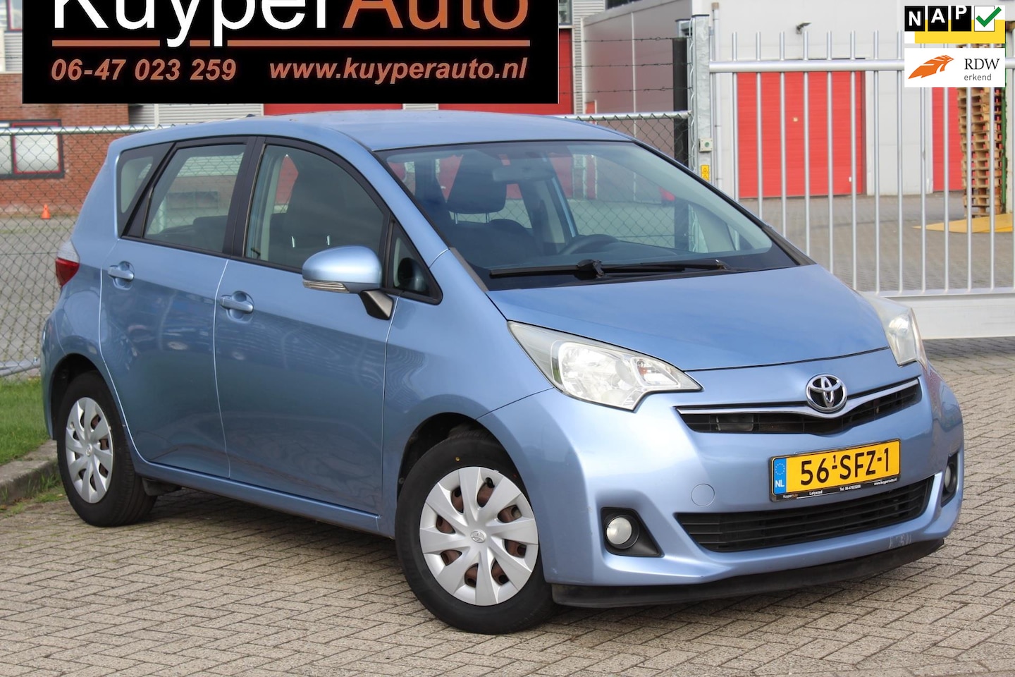 Toyota Verso S - 1.3 VVT-i Aspiration NAP- CAMERA /CLIMA/NAVI - AutoWereld.nl