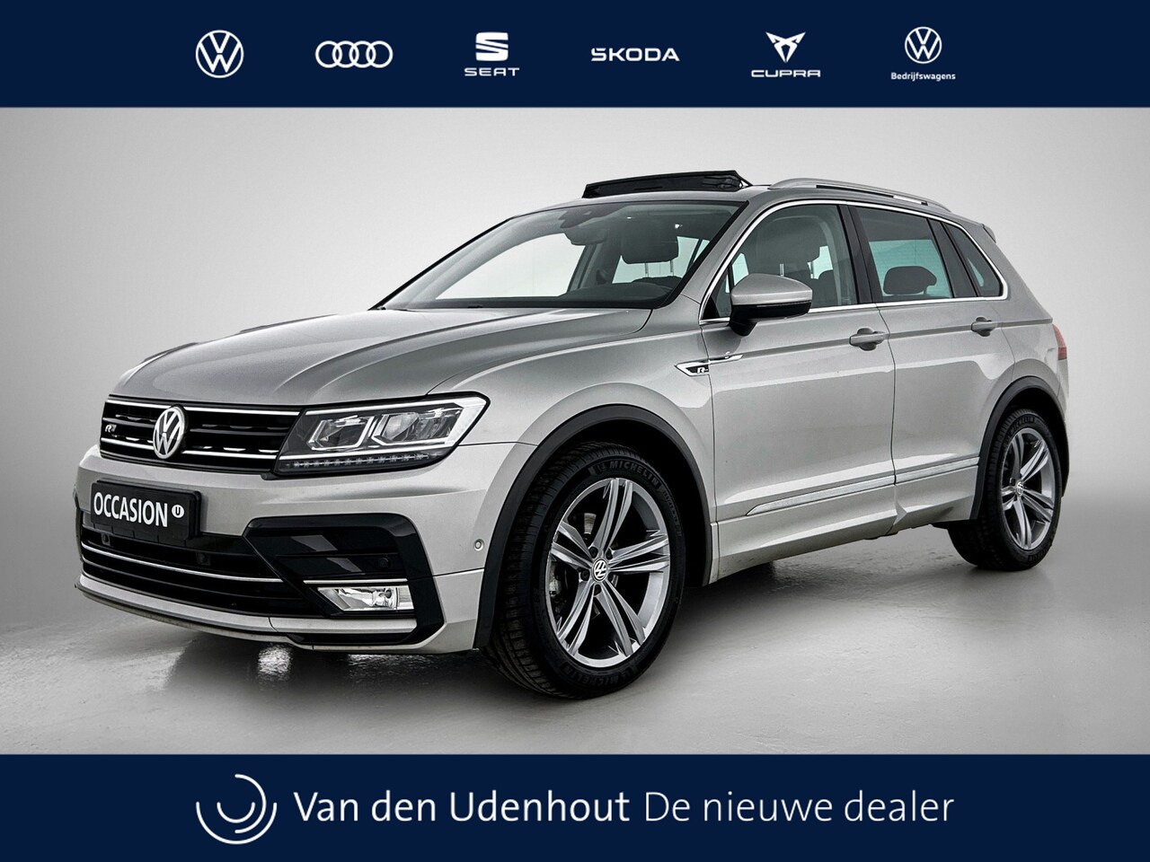 Volkswagen Tiguan - 1.4 TSI 150pk ACT Connected Series DSG / Navigatie / Keyless / Stoelverwarming / LED - AutoWereld.nl