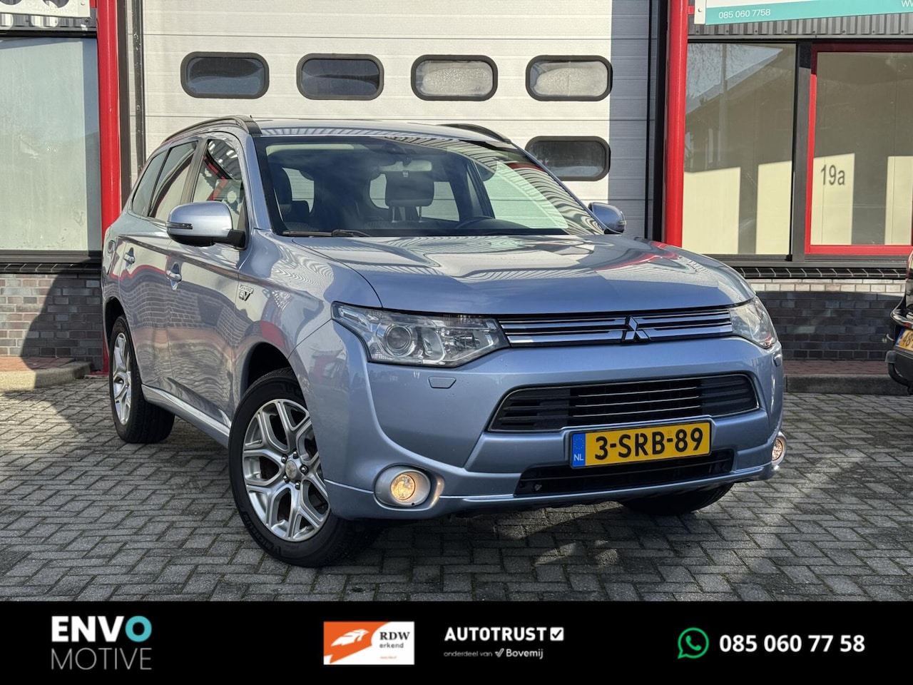 Mitsubishi Outlander - 2.0 PHEV Business Ed, Automaat,Climate - AutoWereld.nl