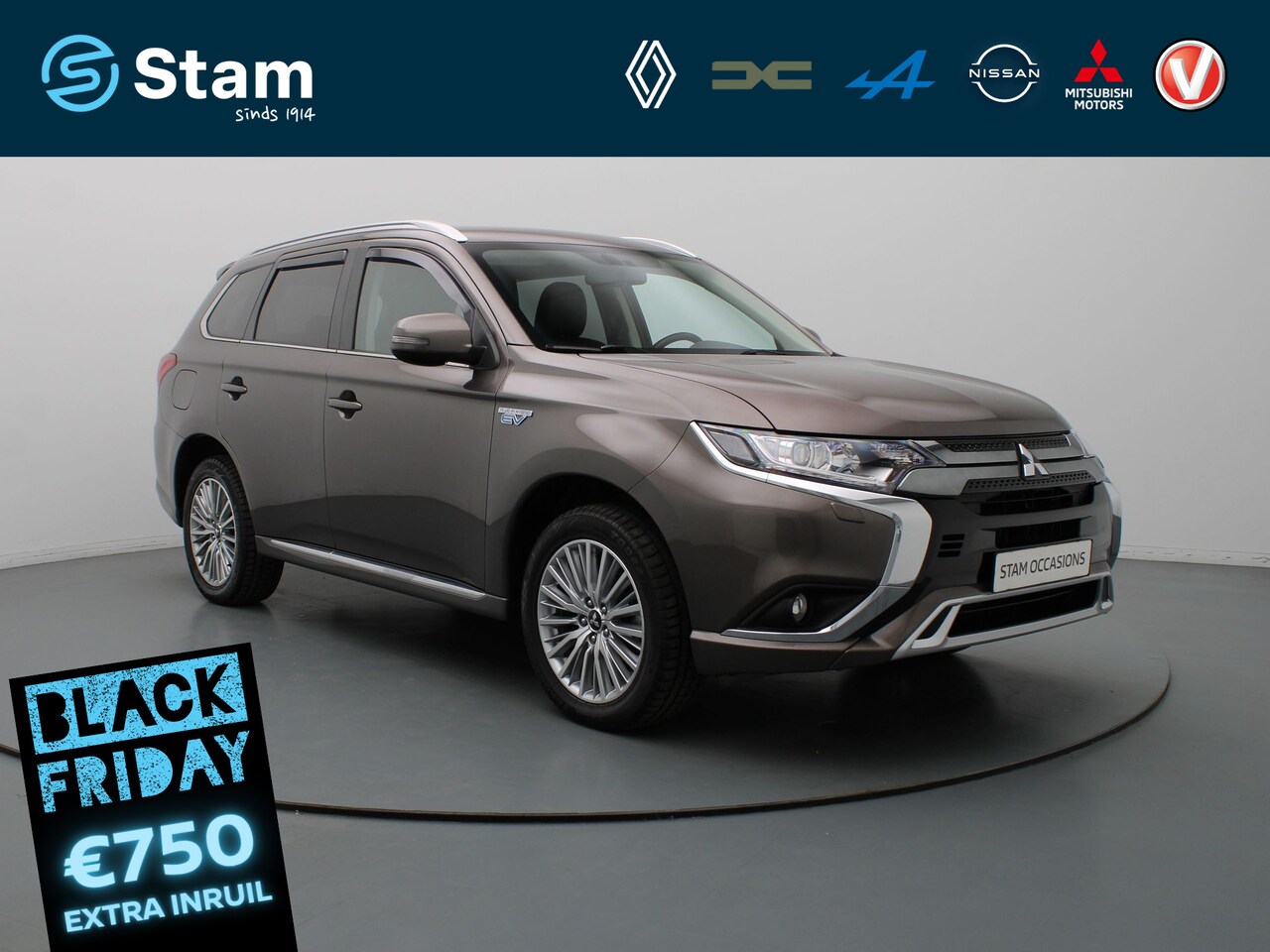 Mitsubishi Outlander - 225pk PHEV Intense Camera | Climate | Cruise | Navi | Stoelverw. - AutoWereld.nl
