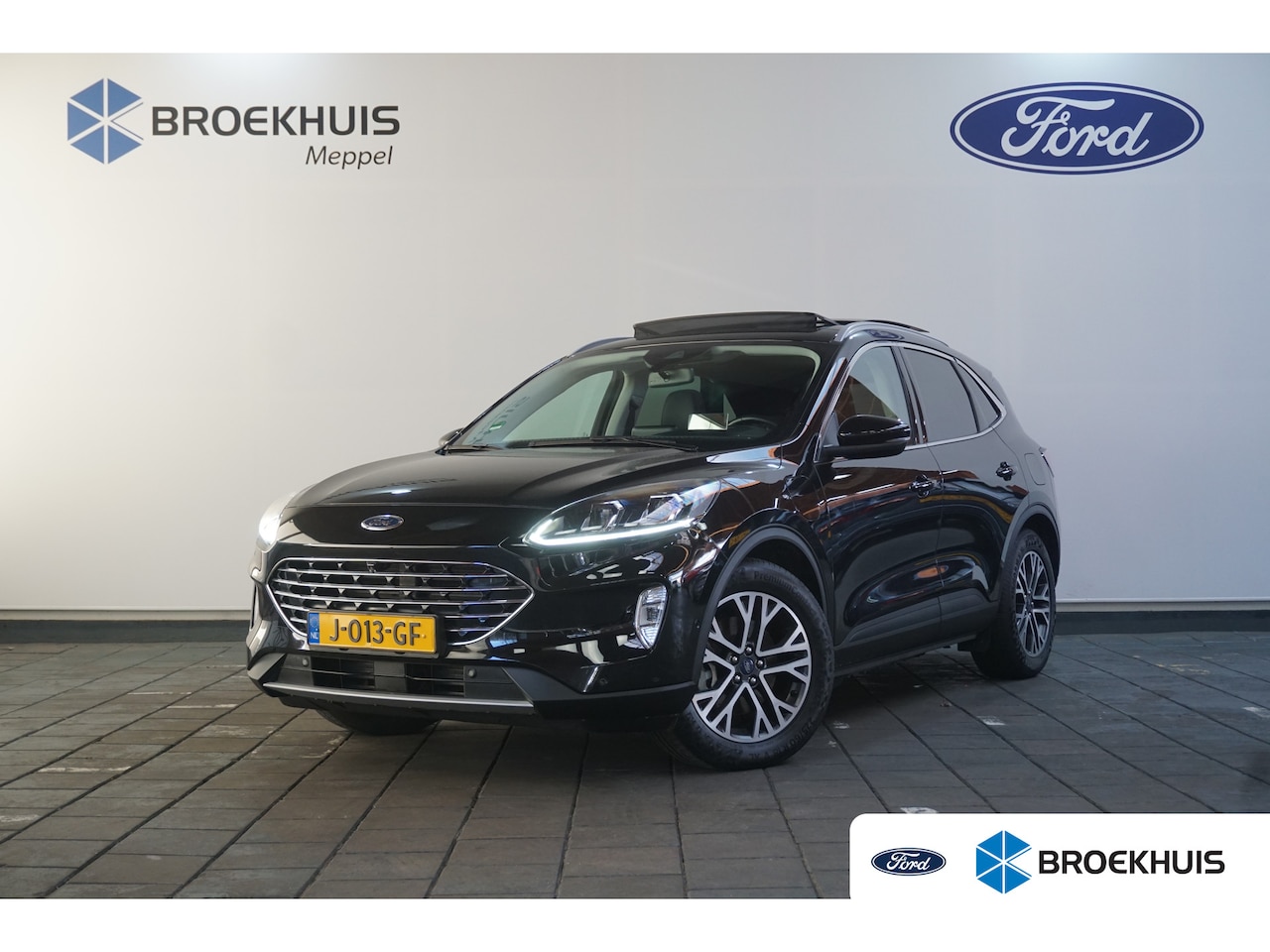 Ford Kuga - 2.5 PHEV Titanium X | Cruise control adaptief | Elektrisch bedienbare achterklep met senso - AutoWereld.nl