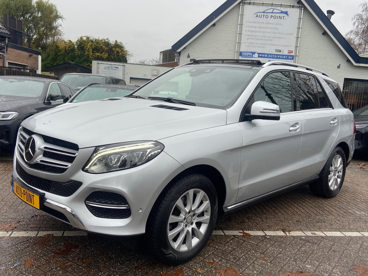 Mercedes-Benz GLE-Klasse - 350D PANO/KEYLESS/LANE ASSIST/NAV/131900KM - AutoWereld.nl