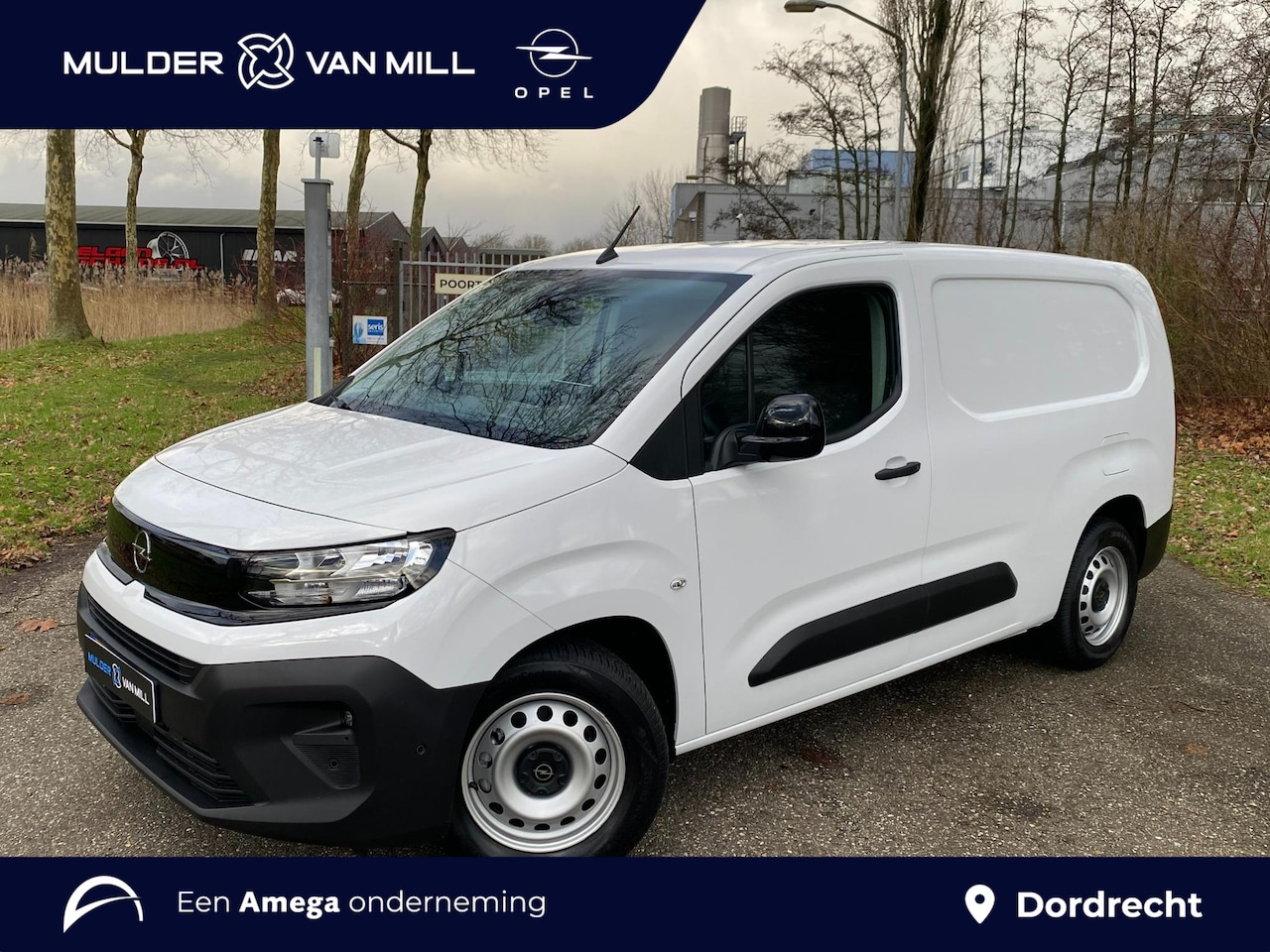 Opel Combo Electric - L2 50 kWh 136pk | 8 jaar garantie | 3-zits | NAVI | Multimedia | Apple Carplay | Android A - AutoWereld.nl