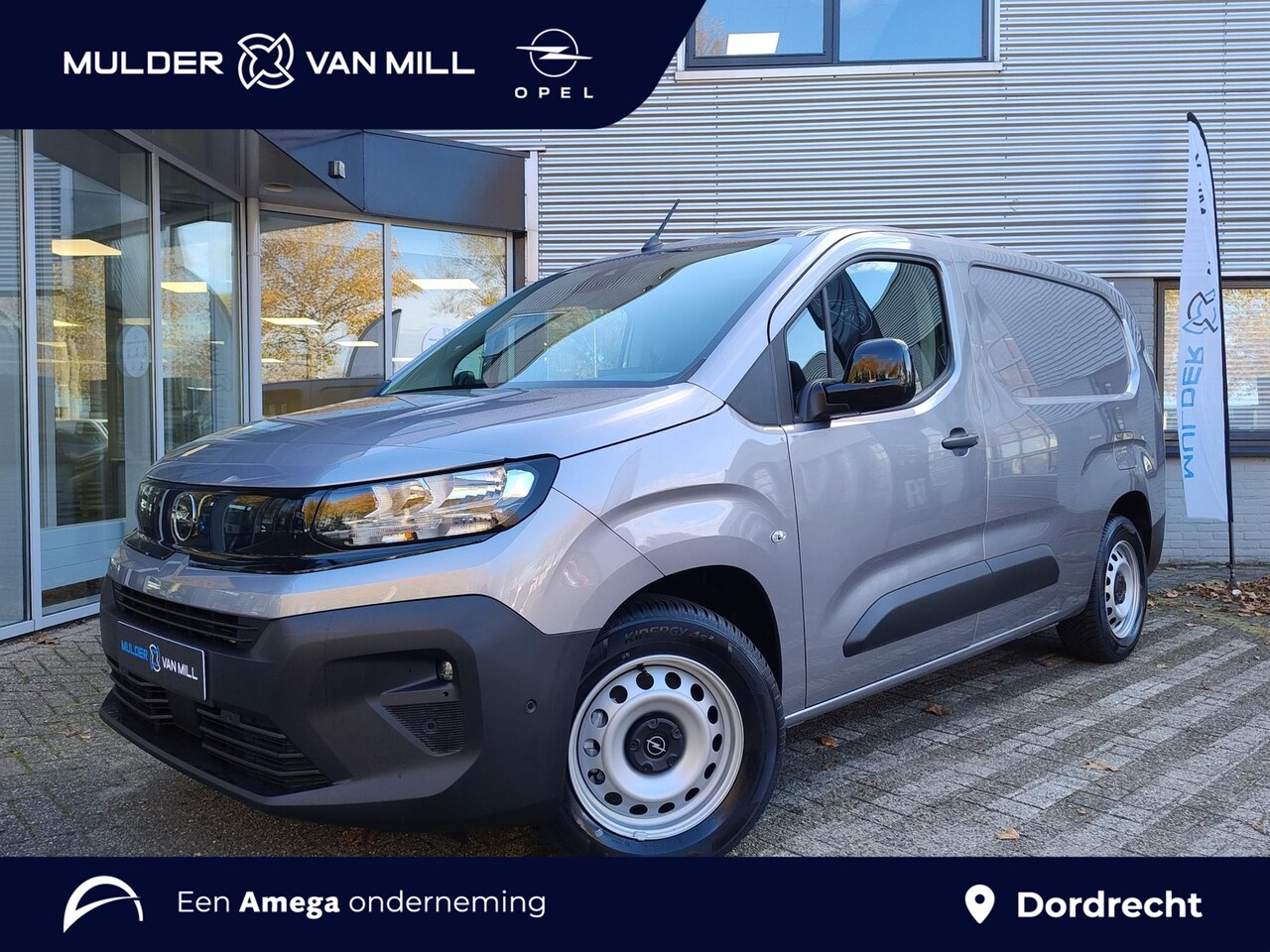 Opel Combo Electric - L2 50 kWh 136pk | 8 jaar garantie | Houten afwerking laadruimte | Multimedia | Apple Carpl - AutoWereld.nl