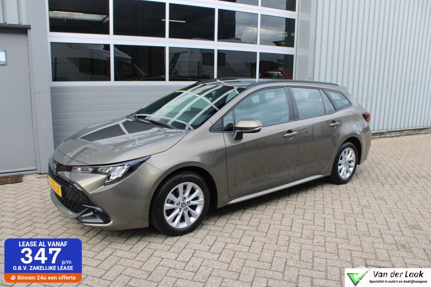 Toyota Corolla Touring Sports - Hybrid 140 Active 1e Eig | NL Auto | Boekjes. - AutoWereld.nl