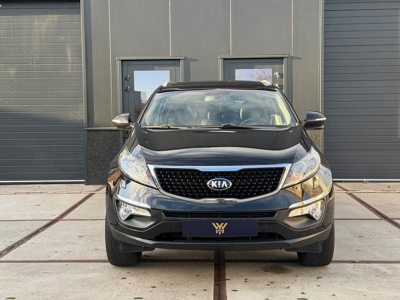Kia Sportage - 2.0 ExecutiveLine Aut 4WD Navi Pano Led Keyless Camera 18'' - AutoWereld.nl