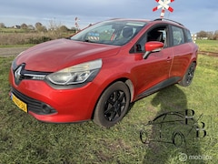 Renault Clio Estate - 1.5 dCi ECO Expression INRUILKOOPJE LEES TEKST