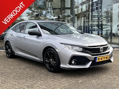 Honda Civic - 1.0 i-VTEC Black Edition | ACHTERUITRIJCAMERA | LM VELGEN | NAVIGATIE | STOELVERWARMMING |