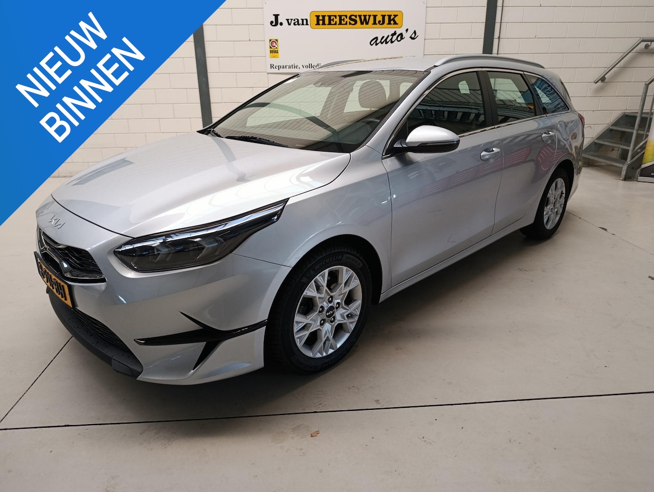 Kia Cee'd Sportswagon - Ceed 1.0 T-GDi DynamicLine Ecc | Lmv | Pdc | NAvi | Cv op afstand - AutoWereld.nl