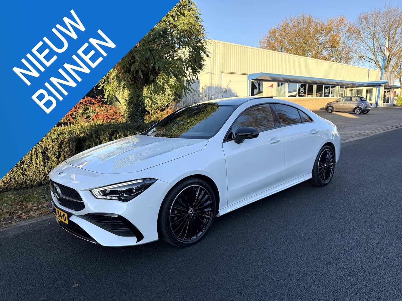 Mercedes-Benz CLA-Klasse - 180 AMG 136PK AUT•Pano•Burmester•Headup - AutoWereld.nl