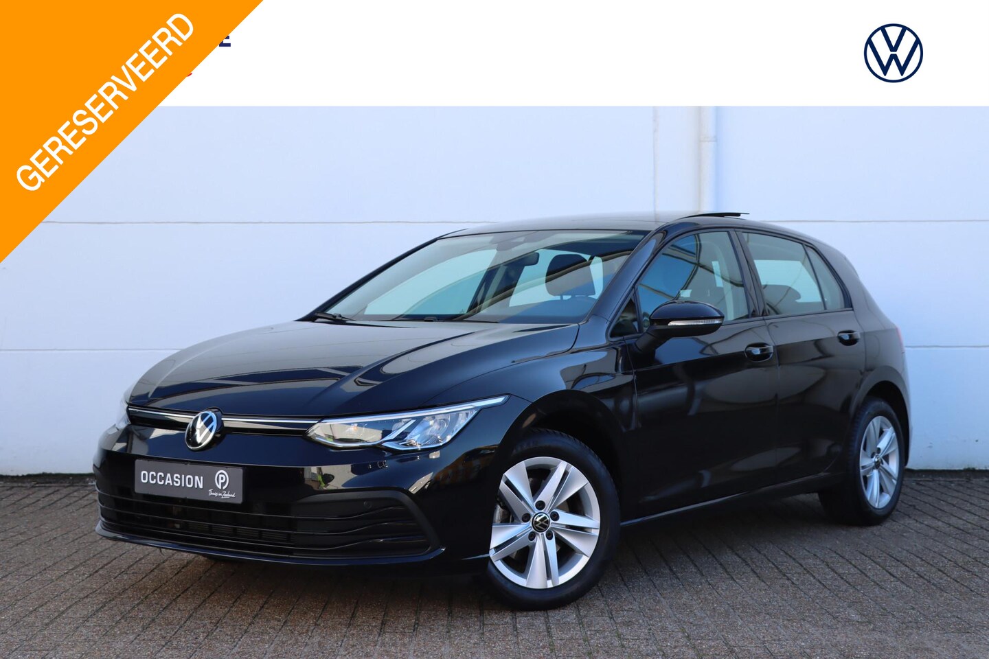 Volkswagen Golf - 1.0 TSI Life 110pk l Panoramadak - AutoWereld.nl
