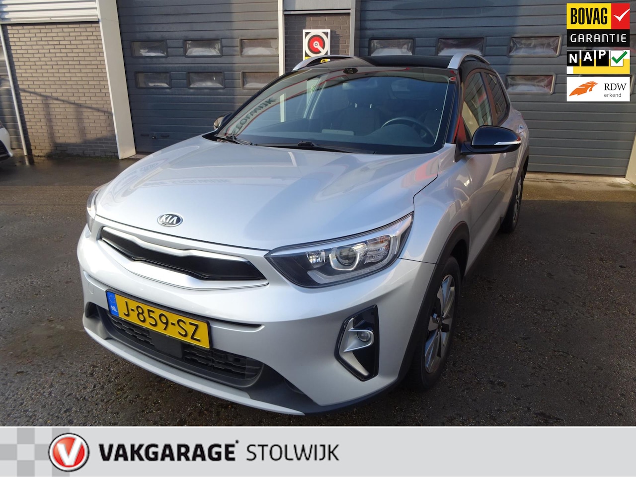 Kia Stonic - 1.0 T-GDi MHEV DynamicPlusLine 1.0 T-GDi MHEV Dynamic Plus Line, Trekhaak, AUR Camera, Luxe uitvoering. - AutoWereld.nl