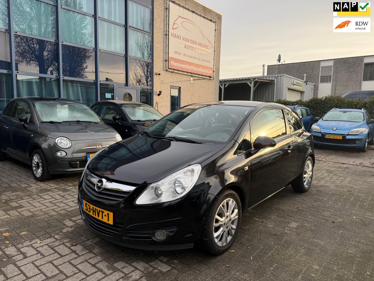 Opel Corsa - 1.4-16V Business Airco, Navi, APK 03/26 - AutoWereld.nl