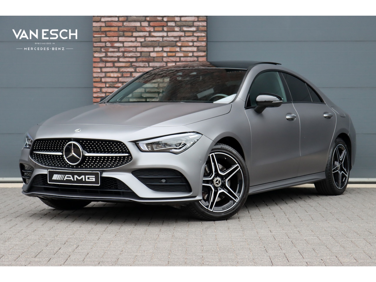 Mercedes-Benz CLA-Klasse - 250 e AMG Line | Distronic+ | Panoramadak | Memory | Burmester | HUD | Surround Camera | K - AutoWereld.nl