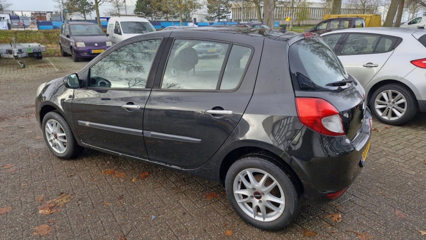 Renault Clio - 1.2 TCe Authentique 1.2 TCe Authentique
