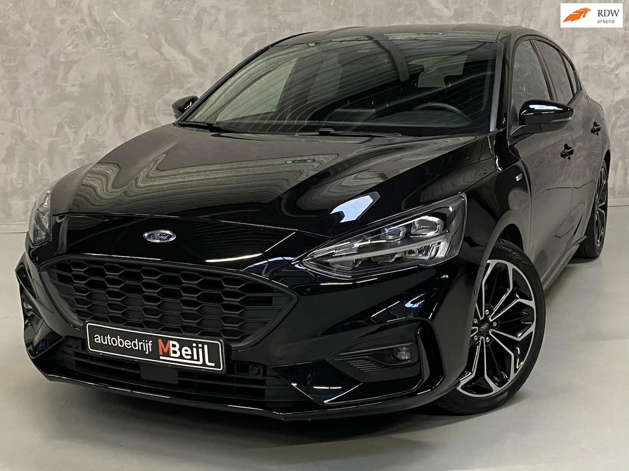 Ford Focus - 1.0 EcoBoost ST Line Business /LEd /Camera /Stoelverwarming - AutoWereld.nl
