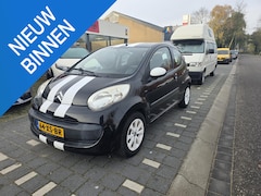 Citroën C1 - 1.0-12V Ambiance airco, achterspoiler, sportvelgen, enz