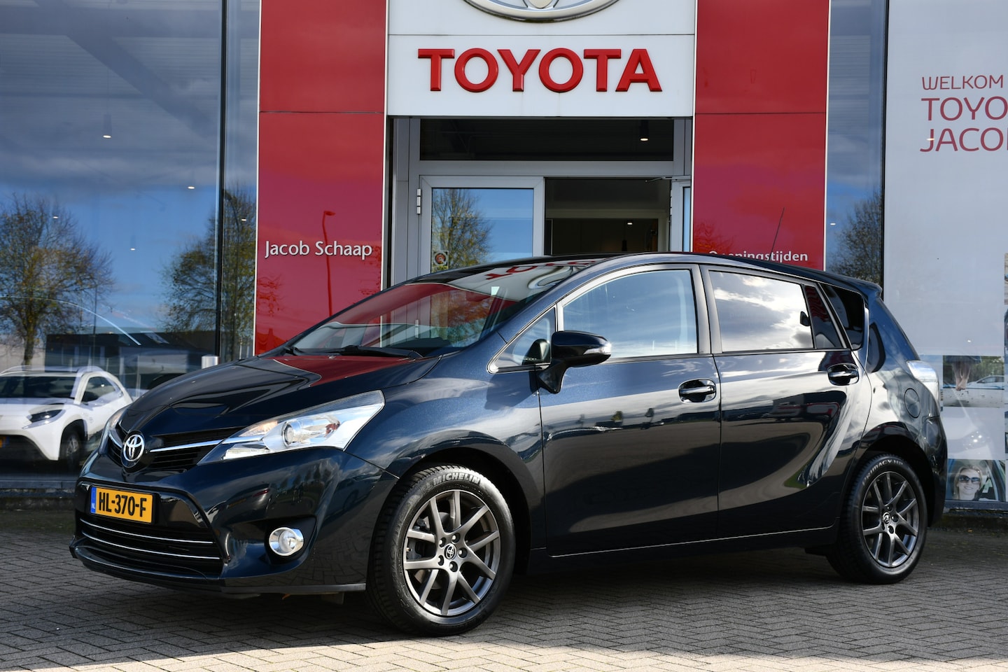 Toyota Verso - 1.8 VVT-i Business Automaat 147pk | Cruise-control | Navigatie | Trekhaak | NL-auto | - AutoWereld.nl
