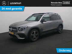 Mercedes-Benz GLB - 200 AMG Nightpakket | Panoramadak | Trekhaak | Memory | Keyless Go | Sfeerverlichting | St
