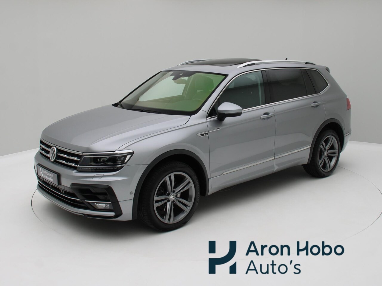 Volkswagen Tiguan Allspace - 1.5 TSI R-line ACC, 360° Camera, Pano, Stoel/Stuurverwarming - AutoWereld.nl