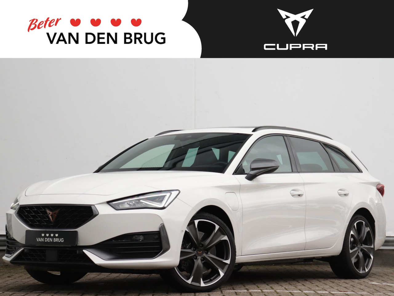 CUPRA Leon Sportstourer - 1.4 e-Hybrid VZ Performance 245pk | Panoramadak | Elektrische klep | Achteruitrijcamera | - AutoWereld.nl