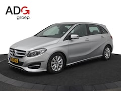 Mercedes-Benz B-klasse - 180 Business Solution | Parkeercamera | Navigatie | Cruise Control | Stoelverwarming
