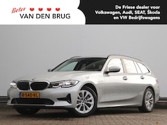 BMW 3-serie Touring - 330e Business Edition Plus | Trekhaak wegklapbaar | Achteruitrijcamera | Stoelverwarming |