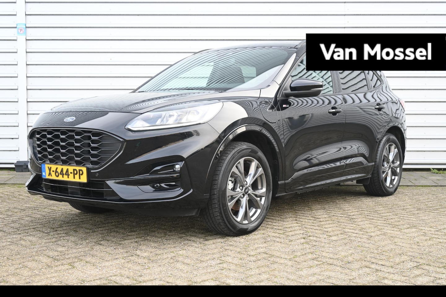 Ford Kuga - 2.5 PHEV ST-Line | TREKHAAK | WINTERPACK | Achteruitrijcamera | Panoramadak ! - AutoWereld.nl