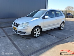 Volkswagen Polo - 1.4-16V Comfortline