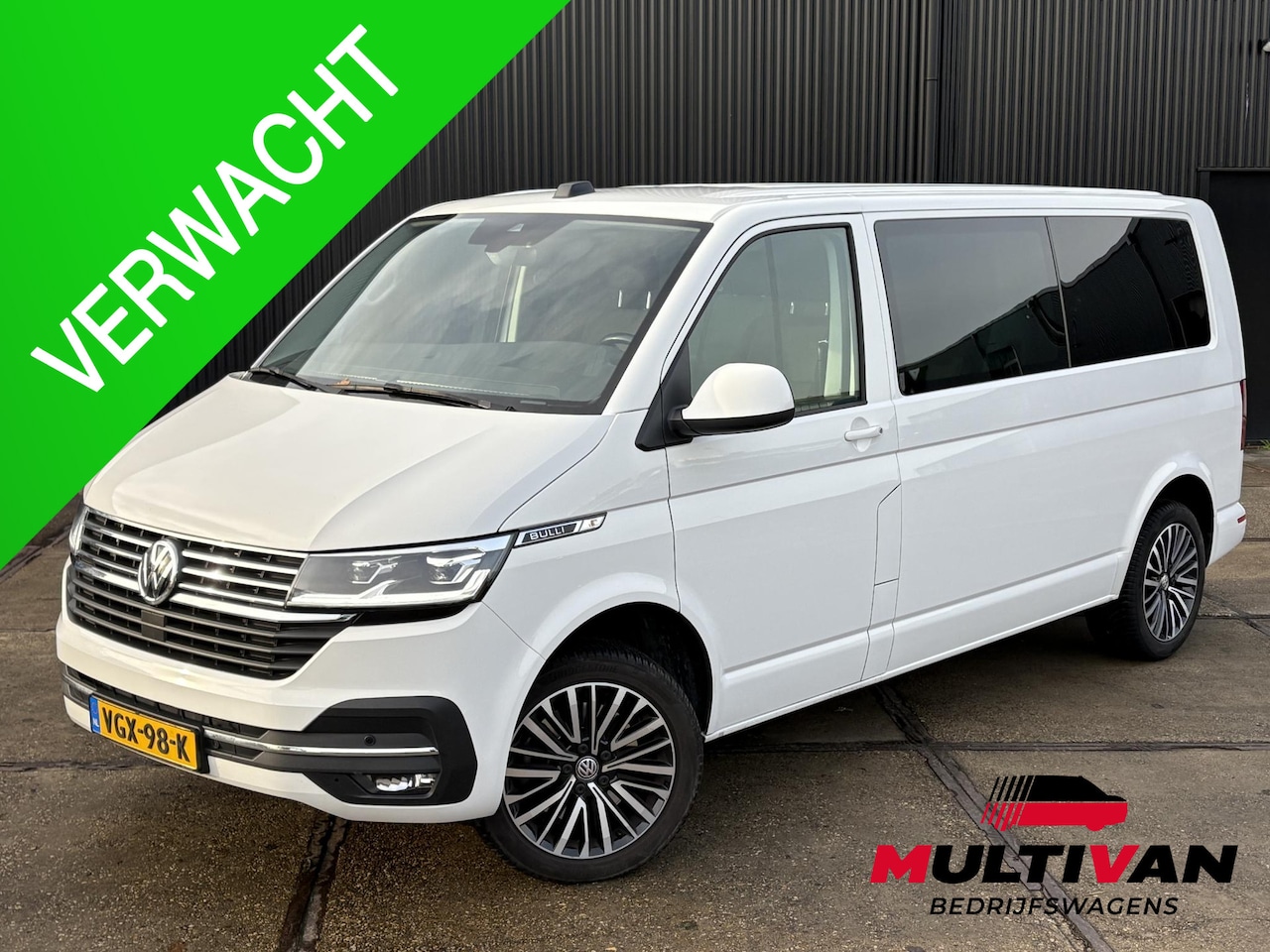 Volkswagen Transporter - 2.0 TDI L2H1 30 DC | Digital Cockpit | - AutoWereld.nl