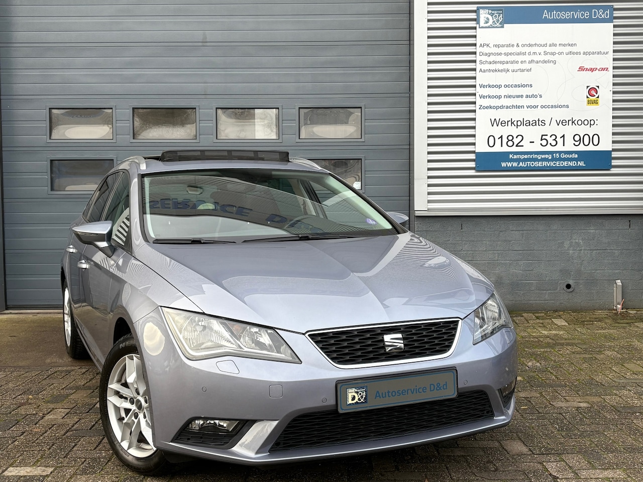SEAT Leon ST - 1.2 TSI Style Business 2016|PDC|Cruise|Panoramadak| Stoelverw.| - AutoWereld.nl