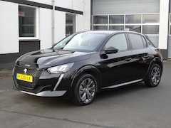 Peugeot e-208 - EV Active Pack 50 kWh Navigatie, cruise controle, licht metalen velgen, parkeersensoren, c