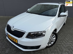 Skoda Octavia Combi - 1.0 TSI Business*NEW APK*AIRCO*NAVI*PARK SENSOREN*CAMERA*TERKHAAK*CRUISE