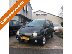 Renault Twingo - 1.2-16V Initiale Privilège. Super nette en luxe Twingo met o.a:Leer, Airco enz. Prijs is i