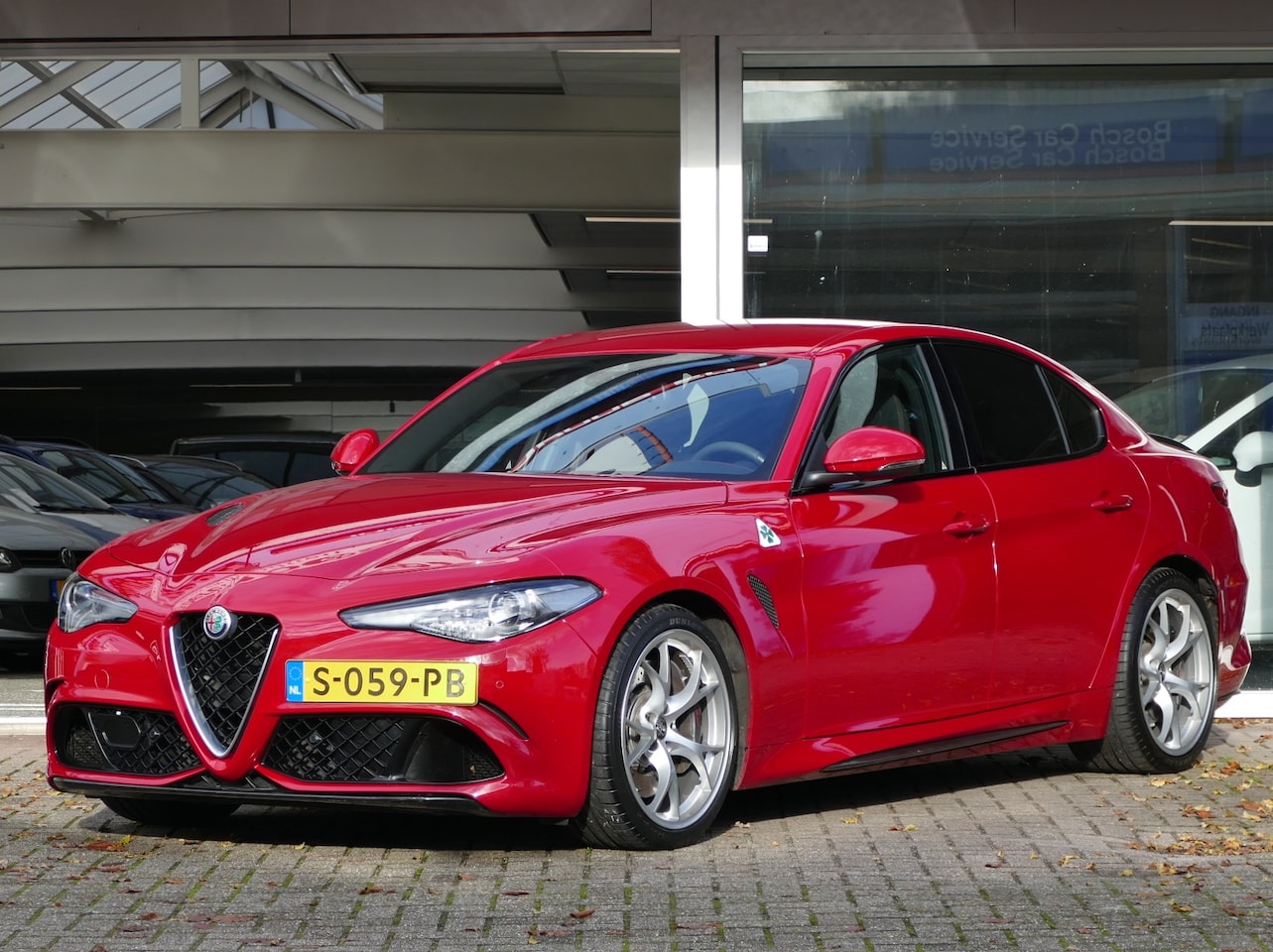 Alfa Romeo Giulia - 2.9 V6 Quadrifoglio 2.9 V6 Quadrifoglio - AutoWereld.nl