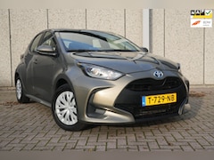 Toyota Yaris - 1.5 Hybrid Automaat, Camera, Apple Car play, Org NL, All seasons, Navi, BTW auto