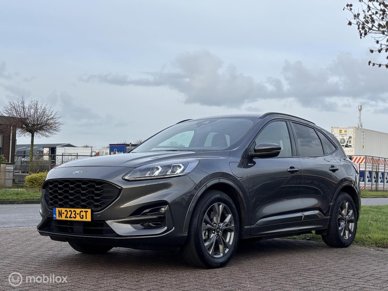 Ford Kuga - 2.5 PHEV ST-Line X Winter-pack keyles - AutoWereld.nl